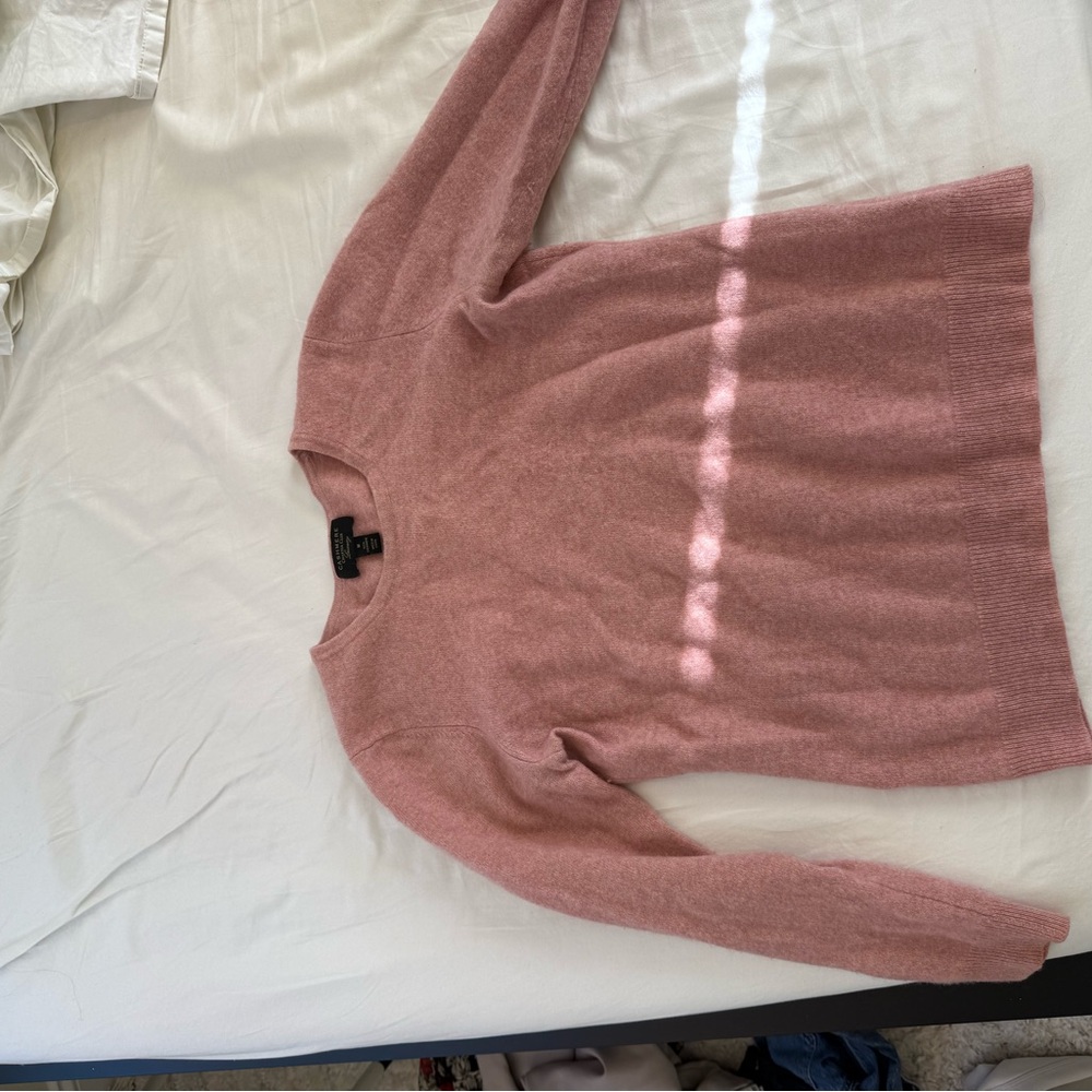 Pink Crew Neck Sweater with Relaxed Fit and Soft Knit Texture